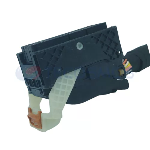 Automotive Engine Computer Board Plug Harness Connector Waterproof Shell for Car 120-pin Female CT120-0002M - image 3