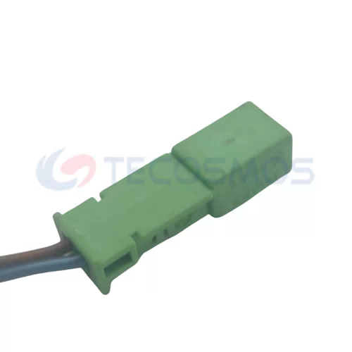 Auto Parts Car Plug Connector Waterproof Shell Suitable for Car Male 2P CT2-0226G-1 - image 4