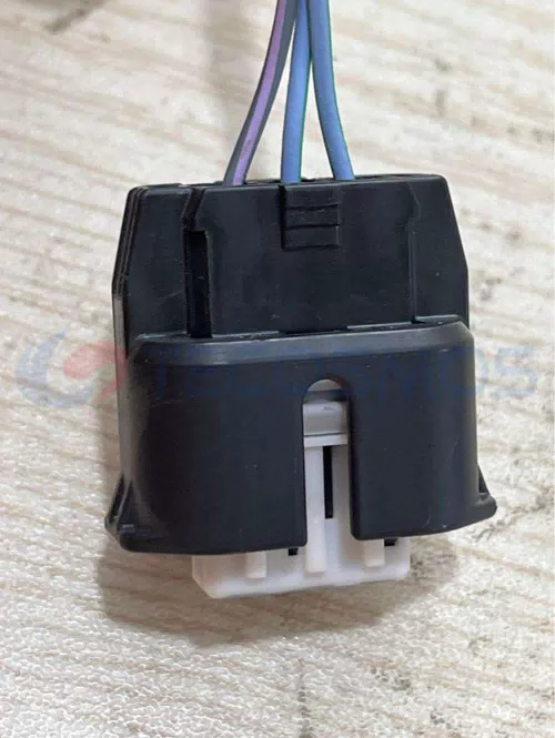 Car Connector for Buick for Mercedes-Benz Intake Pressure Coil 3 Pins CT3-0061M-2 - image 3