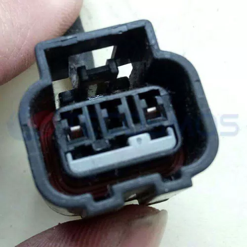 For Byd Car Connector water temperature sensor plug For Kia water temperature sensor 3pin CT3-0067M