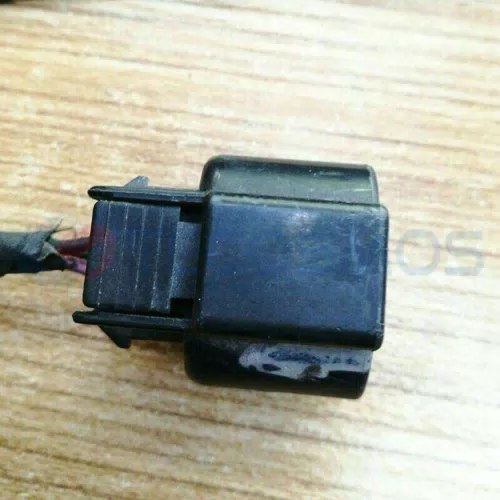 Car Connector For Kia crankshaft fog lamp plug with 3 pins CT3-0078M - image 2
