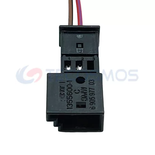 Auto Parts Waterproof Plug Car Enclosure Harness Connector for BMW 3-pin Male Plug CT3-0091G-1 - image 4