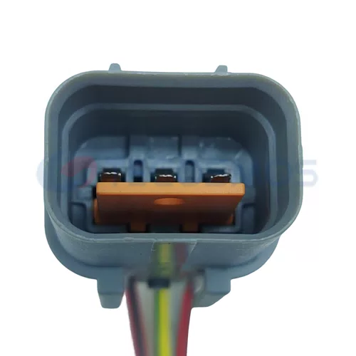 Auto Part Automotive Wire Harness Connector Automotive Headlight Oxygen Sensor Plug Suitable for Modern 3-Pin Male CT3-0135G