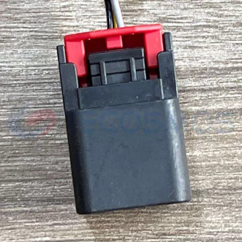 Car Connector For Three-pin plug CT3-0243M - image 2