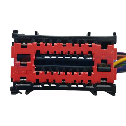 Waterproof Wire Connector Cable Harness Automotive Enclosure Connector for Jaguar Land Rover 32pin Female CT36-0027M