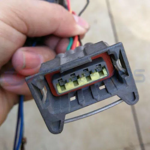 Car Connector For Kaiyue ignition coil For Great Wall oil pump plug with 4 pins CT4-0035M-1 - image 3