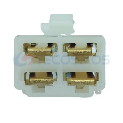 Car Headlight Socket Connector Socket Waterproof Shell Suitable for Car 4-pin Female CT4-0038M-2