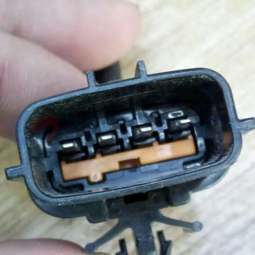 Car Connector For Nissan Teana generator plug with 4 male pins CT4-0052G