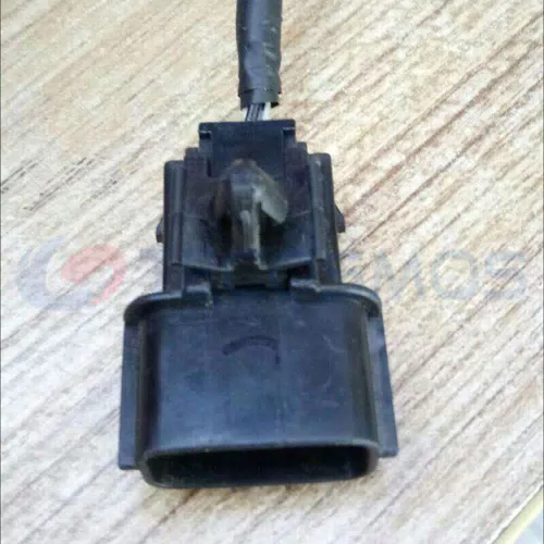 Car Connector For Nissan Teana generator plug with 4 male pins CT4-0052G - image 3