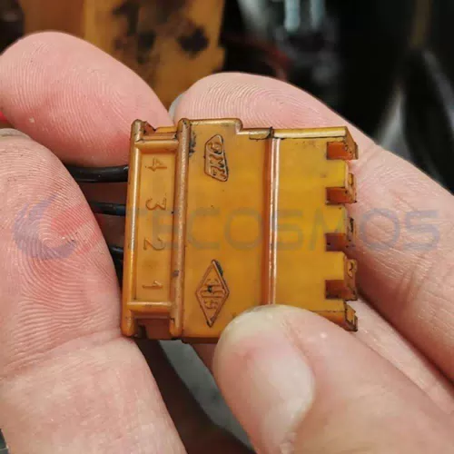 Car Connector For Mercedes-Benz For 4pin plug For Mercedes-Benz gasoline pump CT4-0090M-1 - image 3