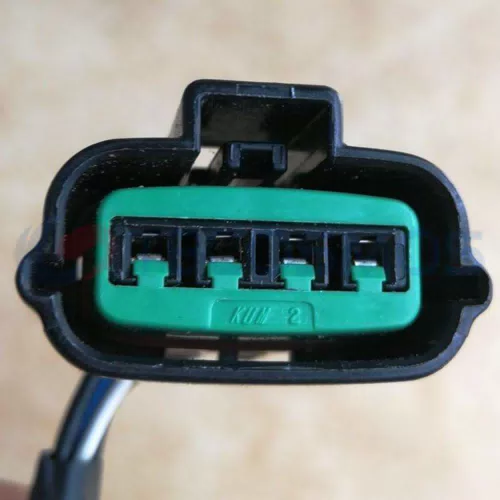 Car Connector For oil pump plug has 4 pins CT4-0164M