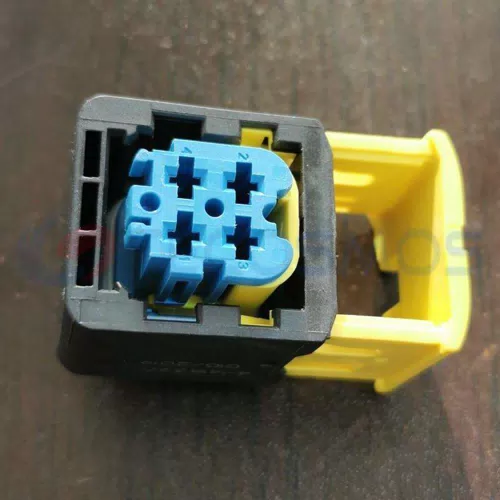 Car Connector For Blue plug with 4 pins CT4-0171M-3