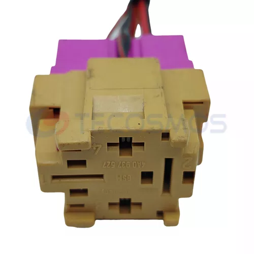 Auto Parts Car Plug Connector Waterproof Shell Suitable for Car Female 4P CT4-0285M
