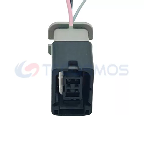 Waterproof Wire Connector Radar Cable Harness Automotive Enclosure Connector Is Suitable for NIO 4-pin Female CT4-0303M - image 4
