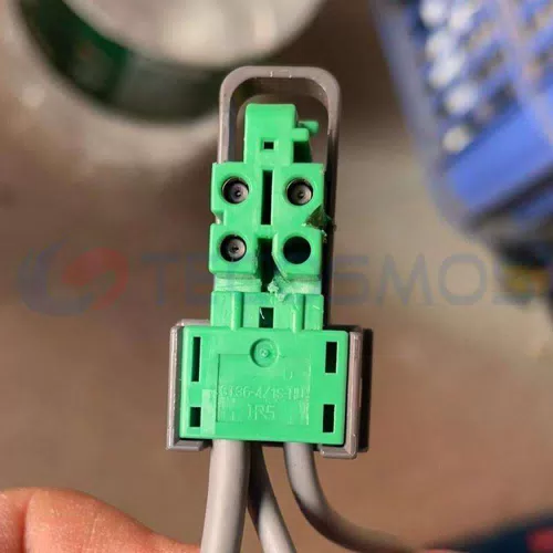 Car Connector For Toyota 4pin antenna plug CT4-0304M-1