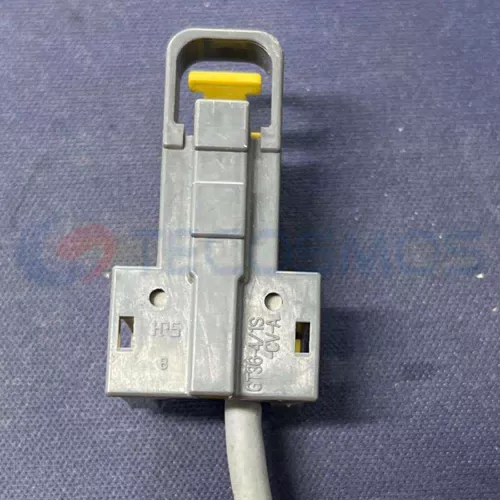 Car Connector For Toyota 4pin antenna plug CT4-0304M - image 2