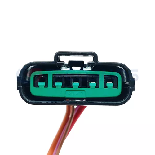 Waterproof Wire Connector Oil Pump Cable Harness Automotive Housing Connector Is Suitable for Trumpchi 5pin Female CT5-0051M