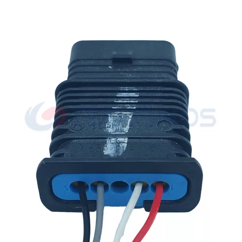 Automobile Waterproof Wiring Harness Connector Plug CT5-0096G-3 - image 2