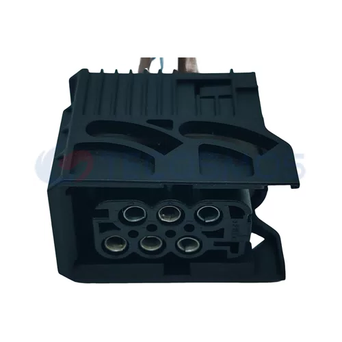 Automobile Waterproof Wiring Harness Connector Plug CT6-00014M