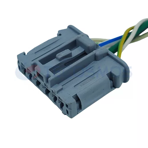 Automobile Waterproof Wiring Harness Connector Plug CT6-0009M-1 - image 4