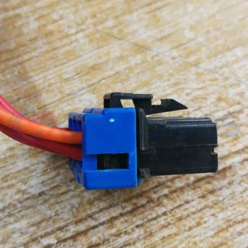 Car Connector for Nissan 6-Pin Resistance Ignition Switch Copper Contact IP66 Rated Nylon ABS Housing Model CT6-0019M-1 - image 3