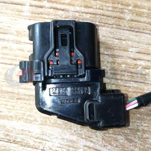 Car Connector For Toyota Radar plug 8282133620 6 pins CT6-0026M-1 - image 2