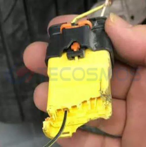 Male Plug Car Connector with 6 Pins CT6-0043G-9 Copper Contact Material - image 2