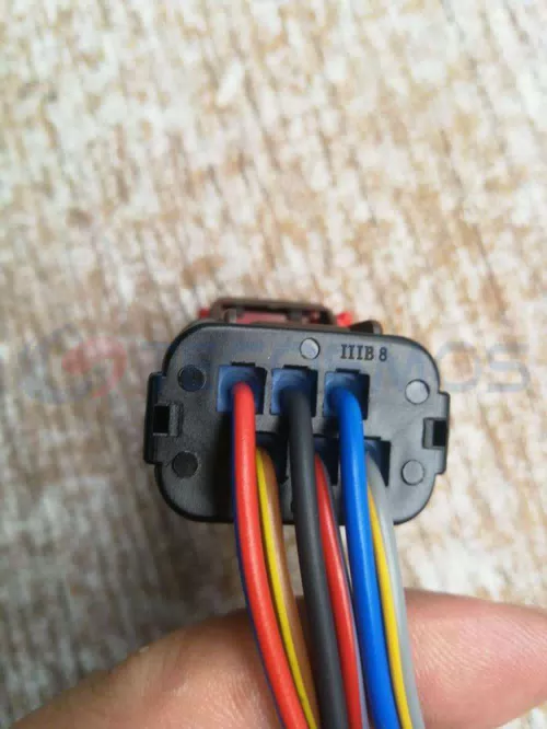 Car Connector For Buick For gasoline pump assembly plug with 6 pins CT6-0114M-4 - image 2