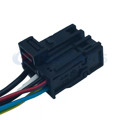 Automobile Waterproof Wiring Harness Connector Plug CT6-0149M - image 3