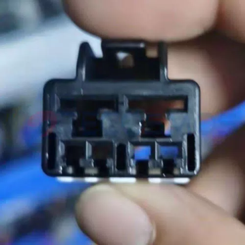 Car Connector For resistance of blower is 6 pins CT6-0196M-1