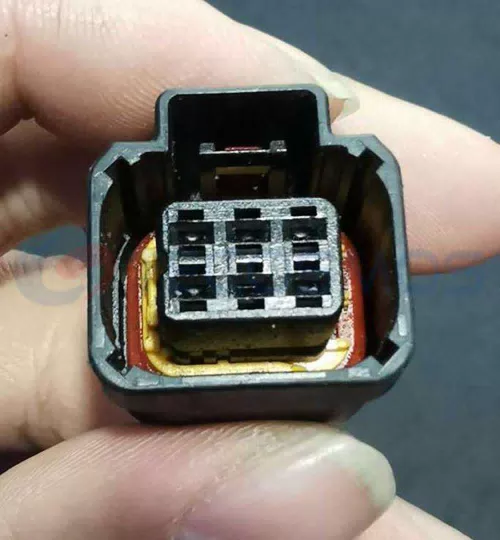 Waterproof Wire Connector Cable Harness Automotive Housing Connector for BMW Mercedes-Benz 6pin Female CT6-0240M