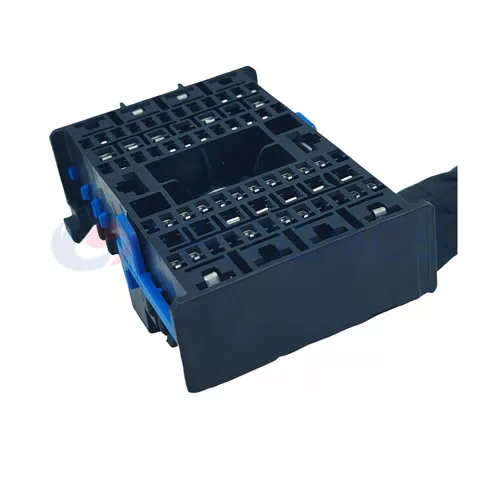 Automotive Fuse Box Plug Harness Connector Waterproof Shell for Buick 72 Pin Female CT72-0007M - image 3