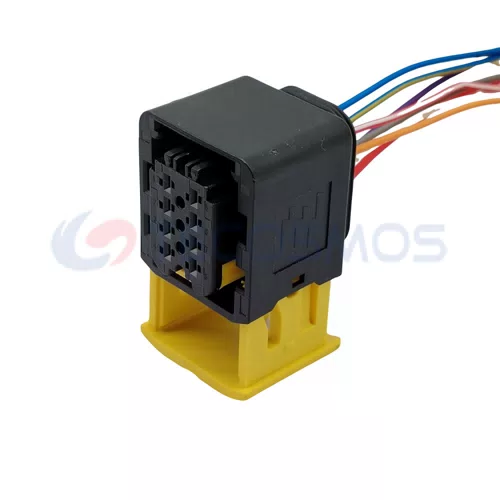 Automotive Wiring Harness Connector Plug Waterproof Shell for Car 8-pin Female CT8-0135M - image 3