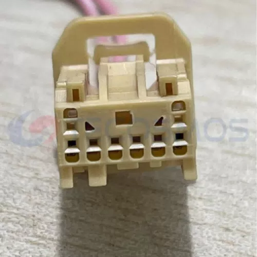 Car Connector For 8pin plug CT8-0179M