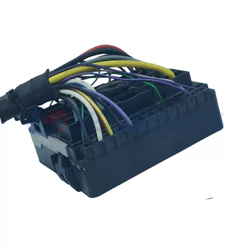 Automotive Fuse Box Plug Harness Connector Waterproof Shell for CAR 82 Pin Female CT82-0001M - image 5