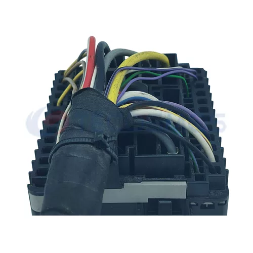 Automotive Fuse Box Plug Harness Connector Waterproof Shell for CAR 82 Pin Female CT82-0001M - image 6